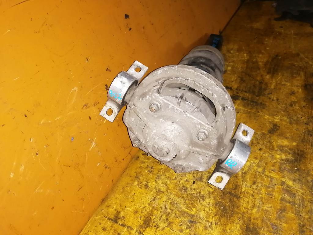 стойка Porsche Cayenne