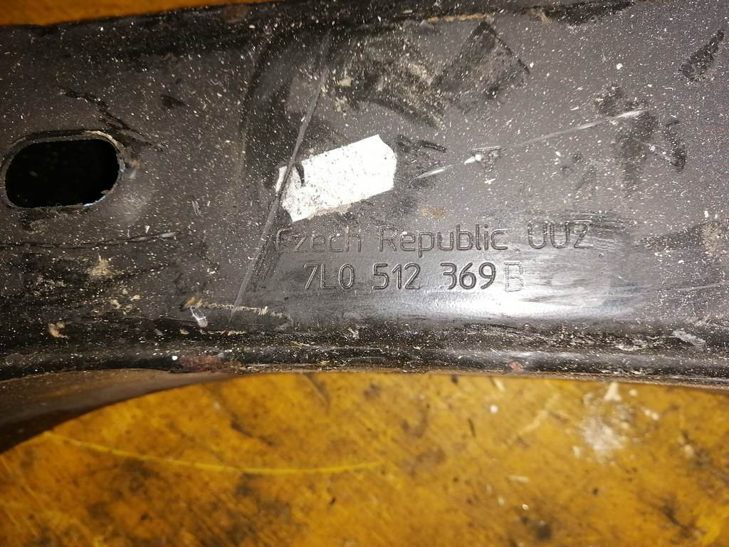 балка Porsche Cayenne