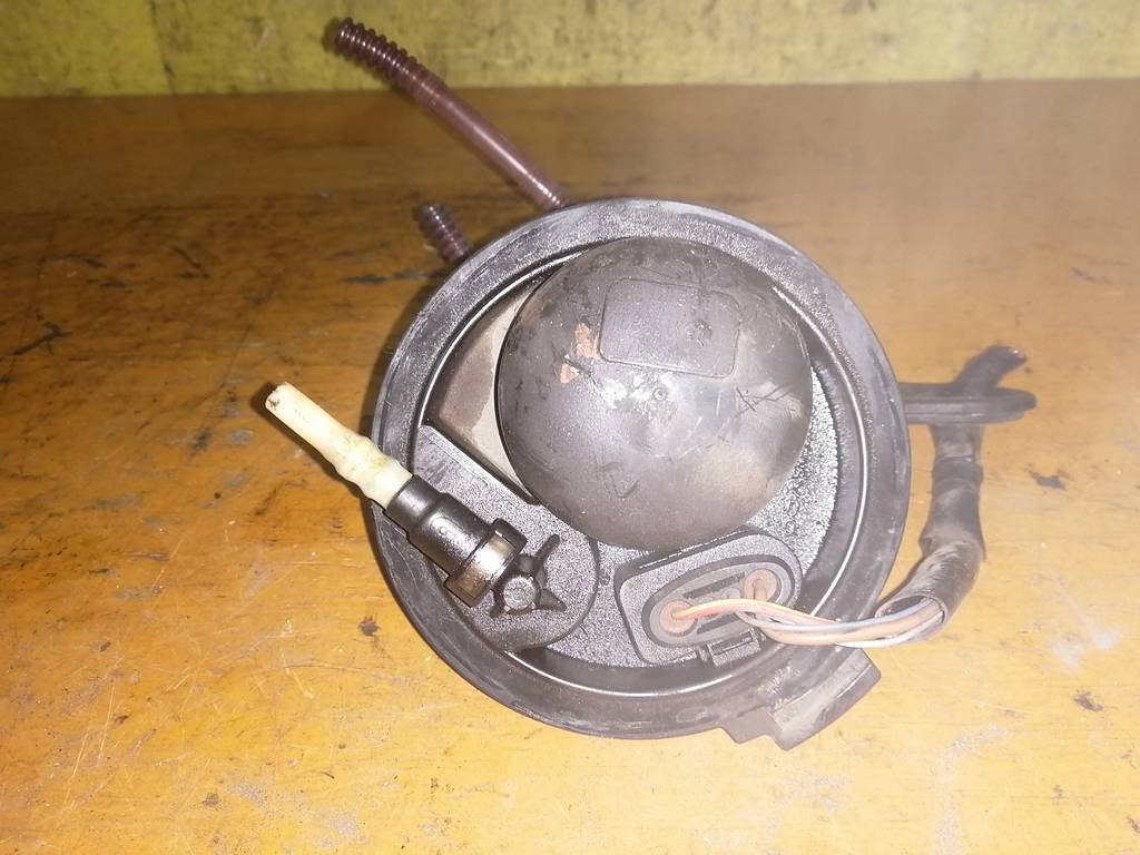 клапан паров топлива Porsche Cayenne