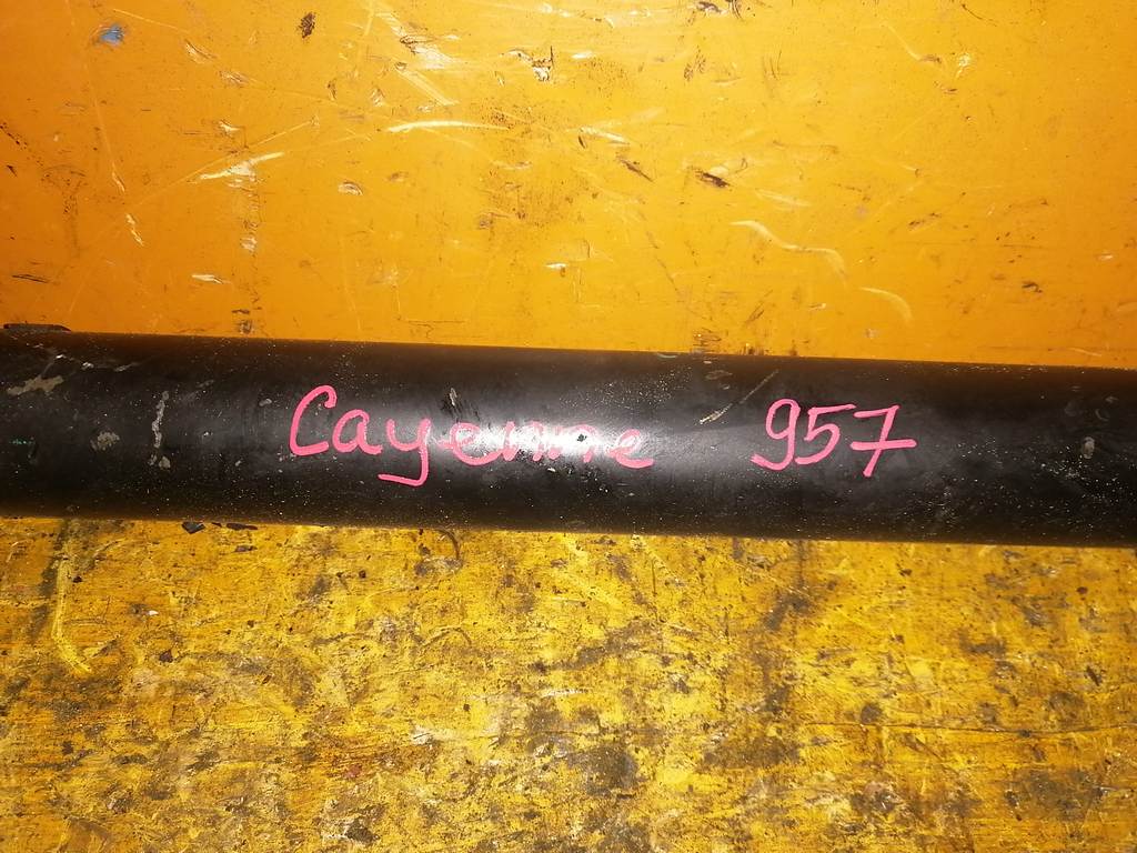 вал карданный Porsche Cayenne