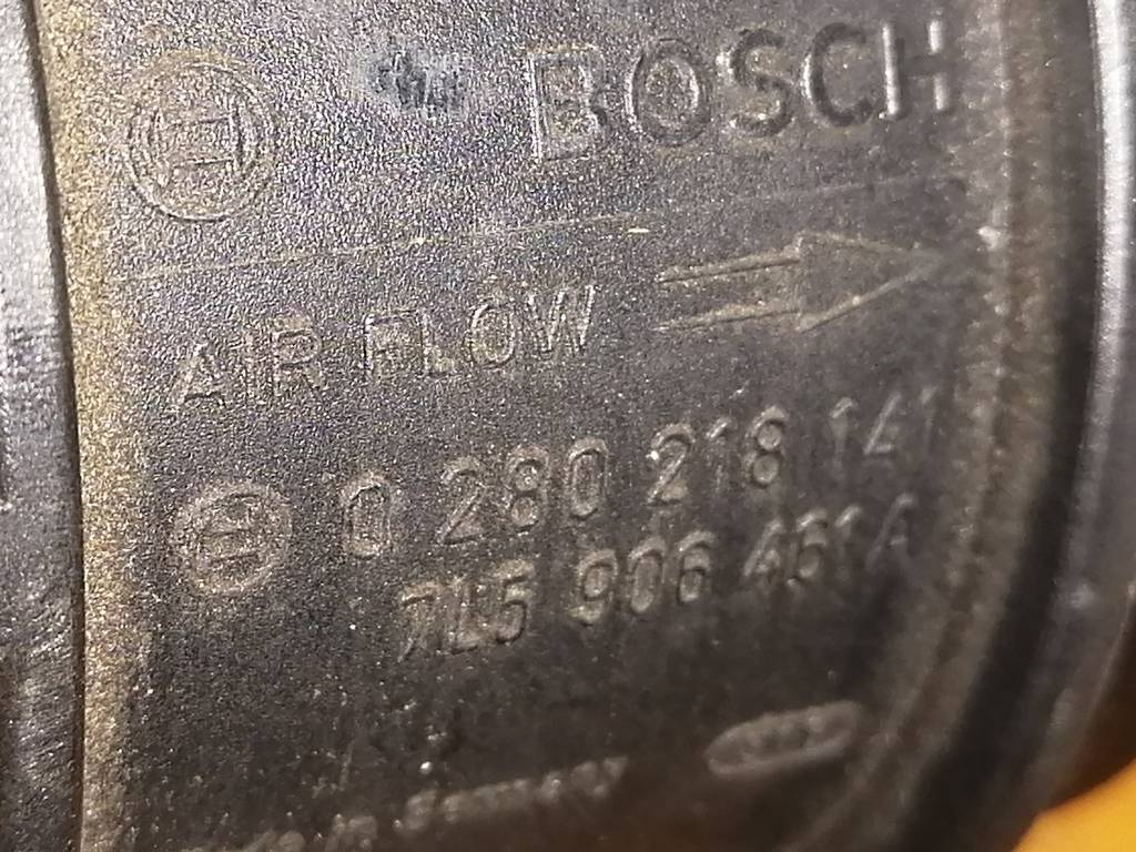 датчик расхода воздуха Porsche Cayenne