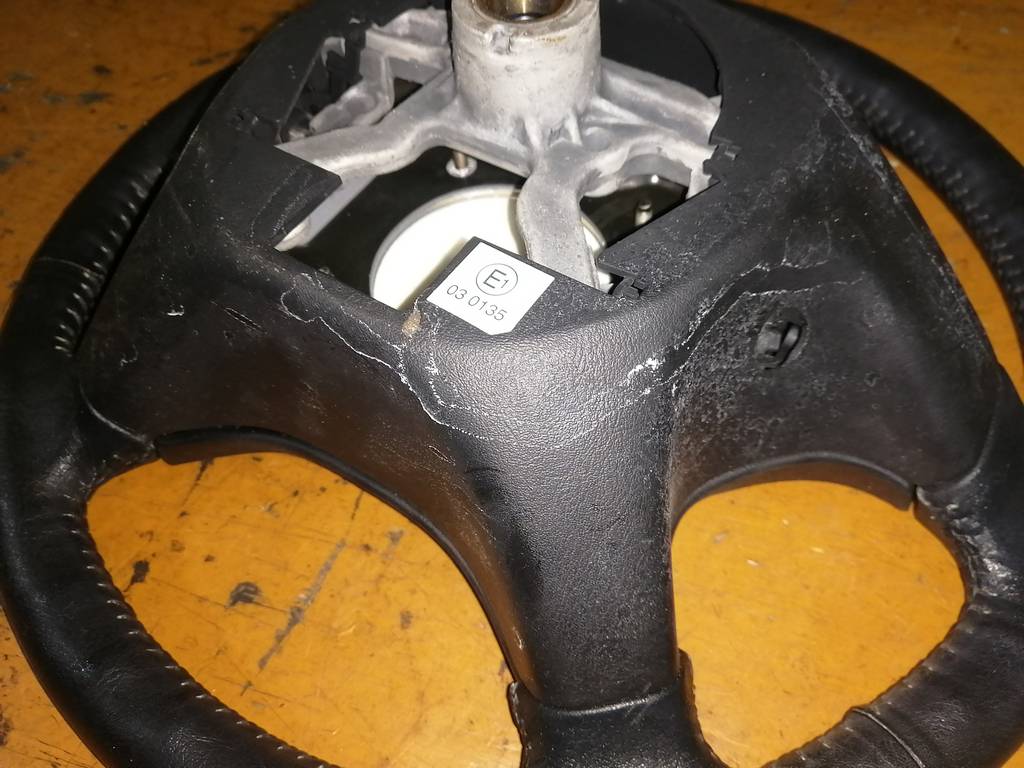 airbag водительский Mitsubishi Galant