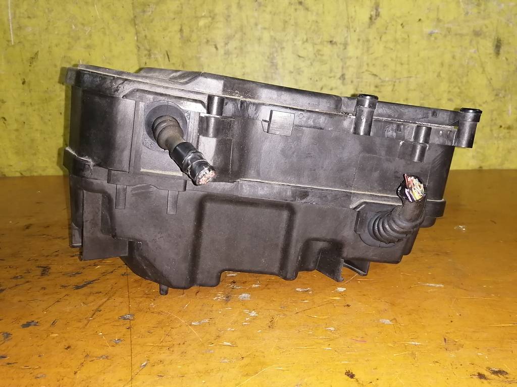 блок предохранителей Porsche Cayenne