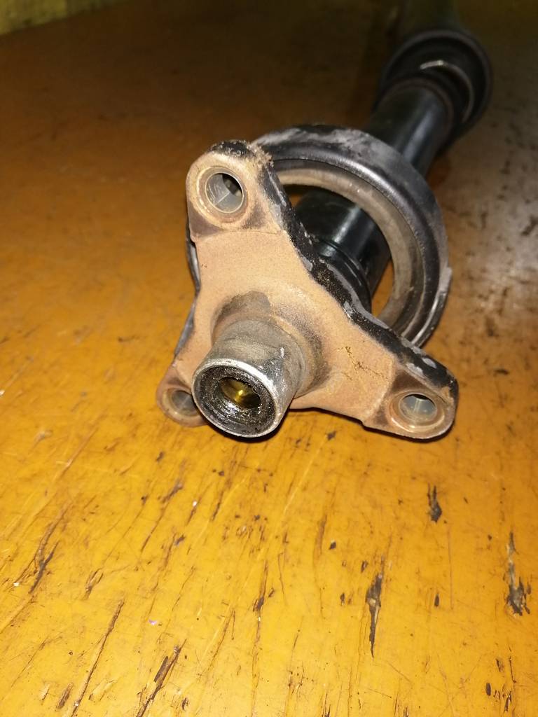 карданный вал Porsche Cayenne