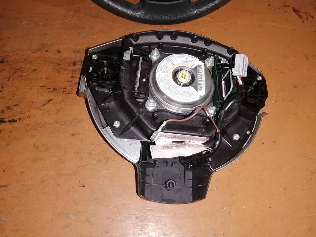 airbag водительский Nissan Dualis