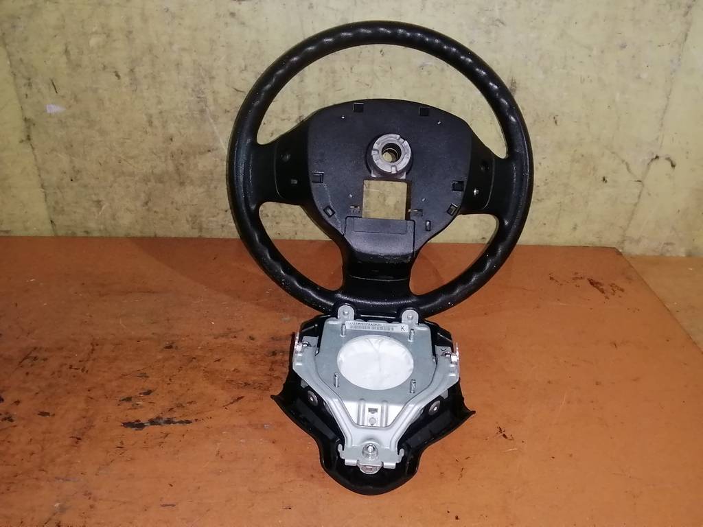 airbag водительский Nissan KIX