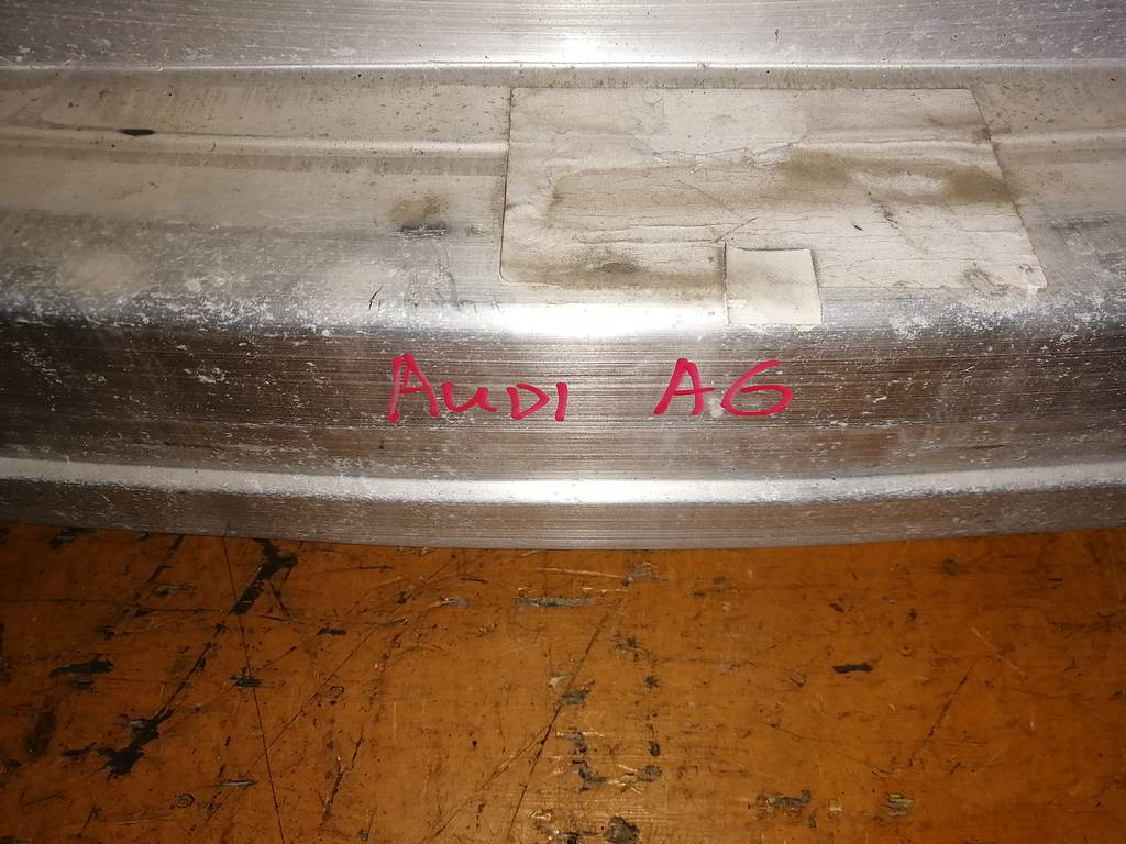 усиление бампера Audi A6