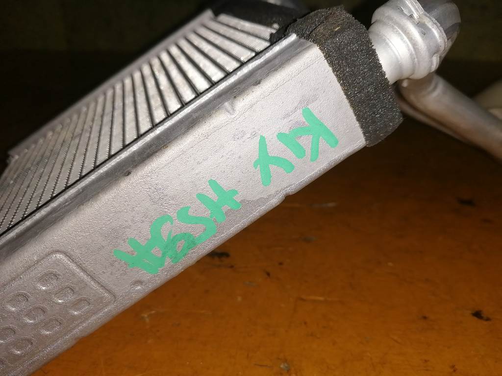 радиатор печки Nissan KIX