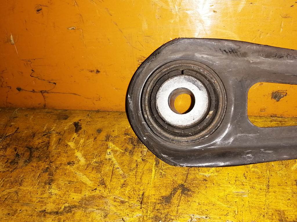 рычаг Porsche Cayenne