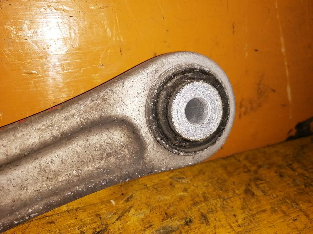 рычаг Porsche Cayenne