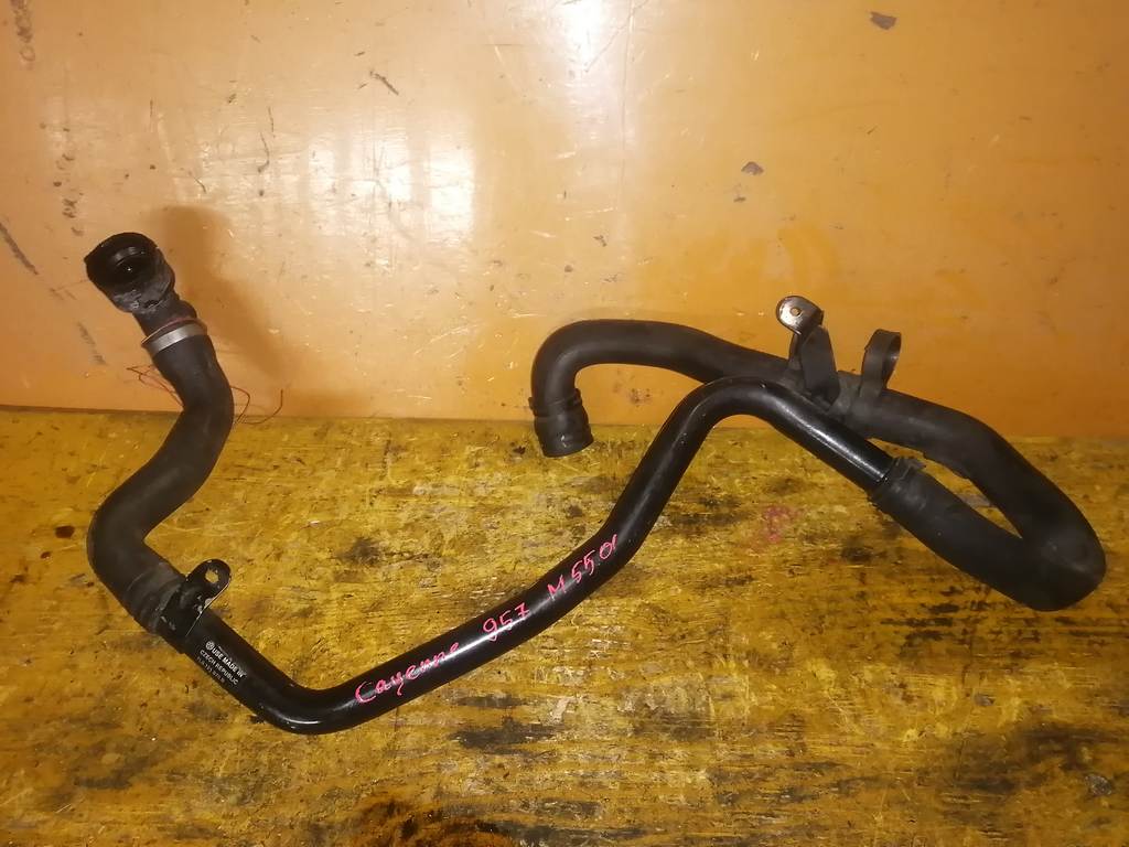 шланг радиатора Porsche Cayenne