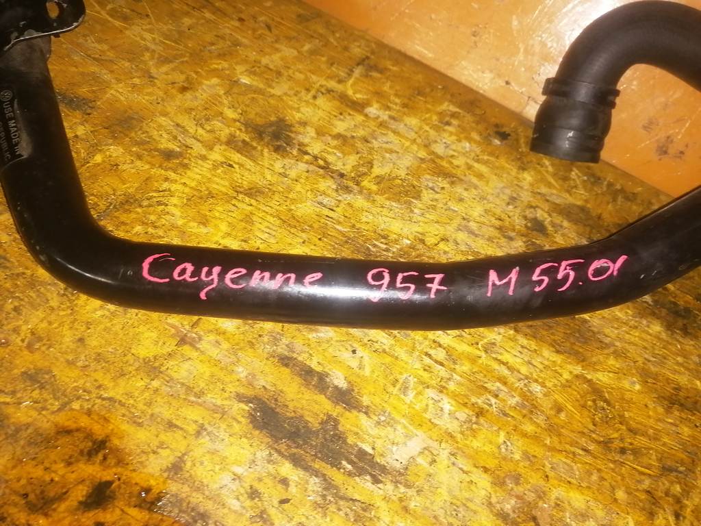шланг радиатора Porsche Cayenne