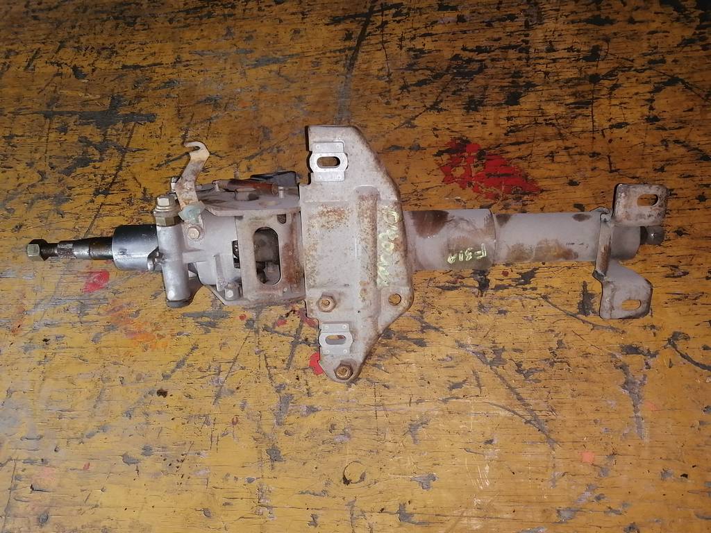 колонка рулевая Mitsubishi Diamante