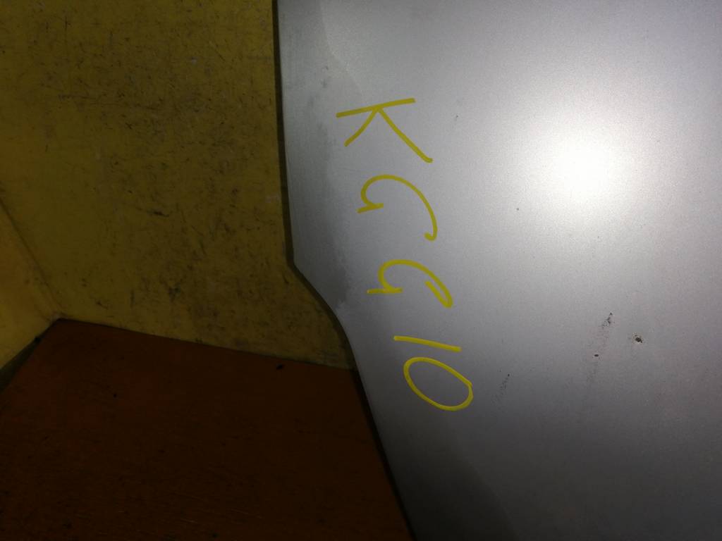капот Toyota Passo
