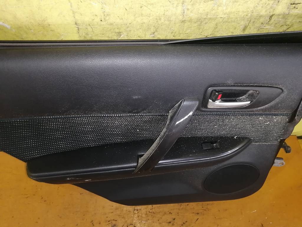 дверь Mazda Atenza