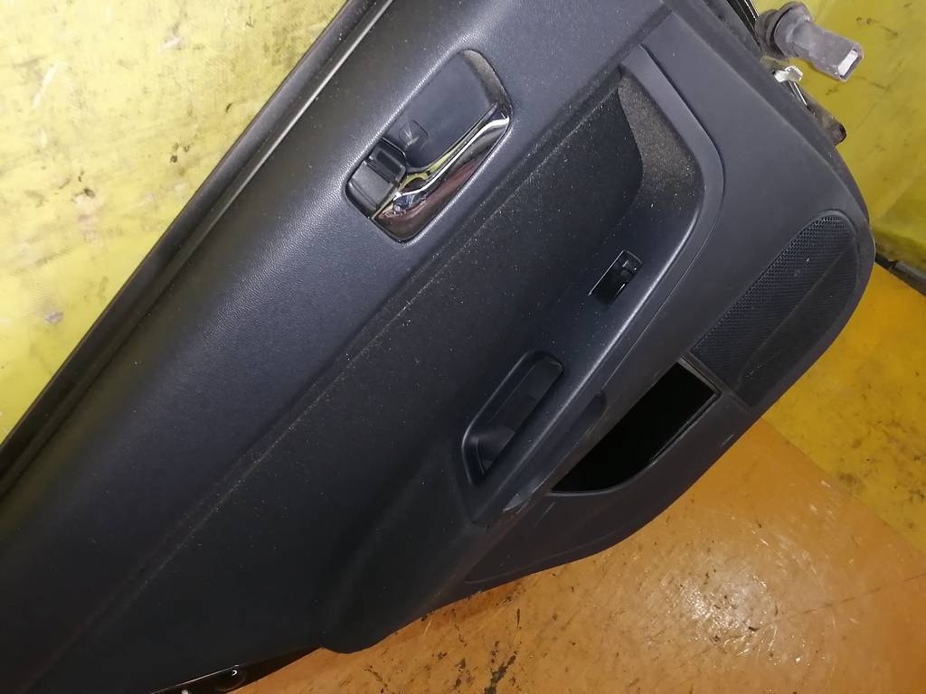 дверь Mitsubishi Galant Fortis
