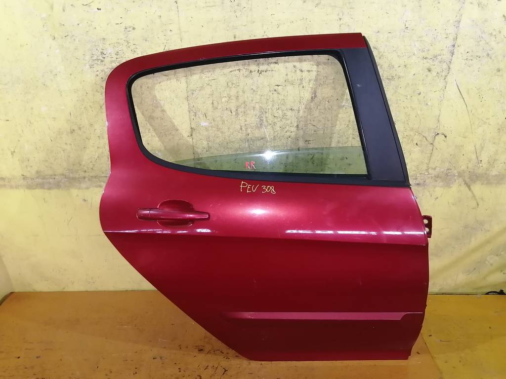 дверь Peugeot 308