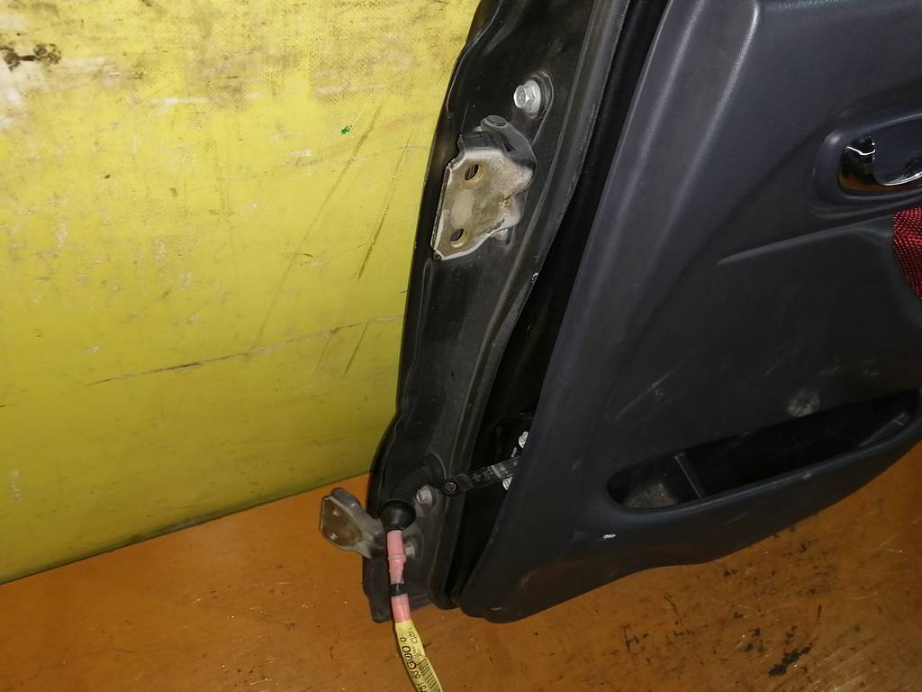 дверь Chevrolet Cruze
