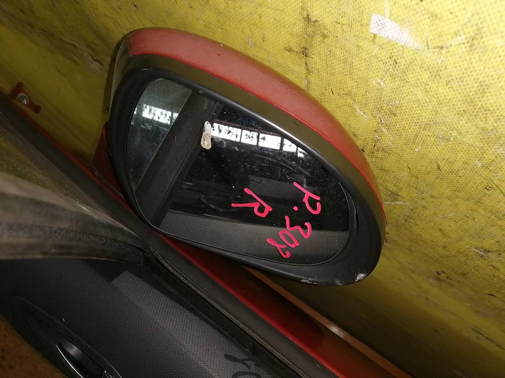 зеркало Peugeot 308