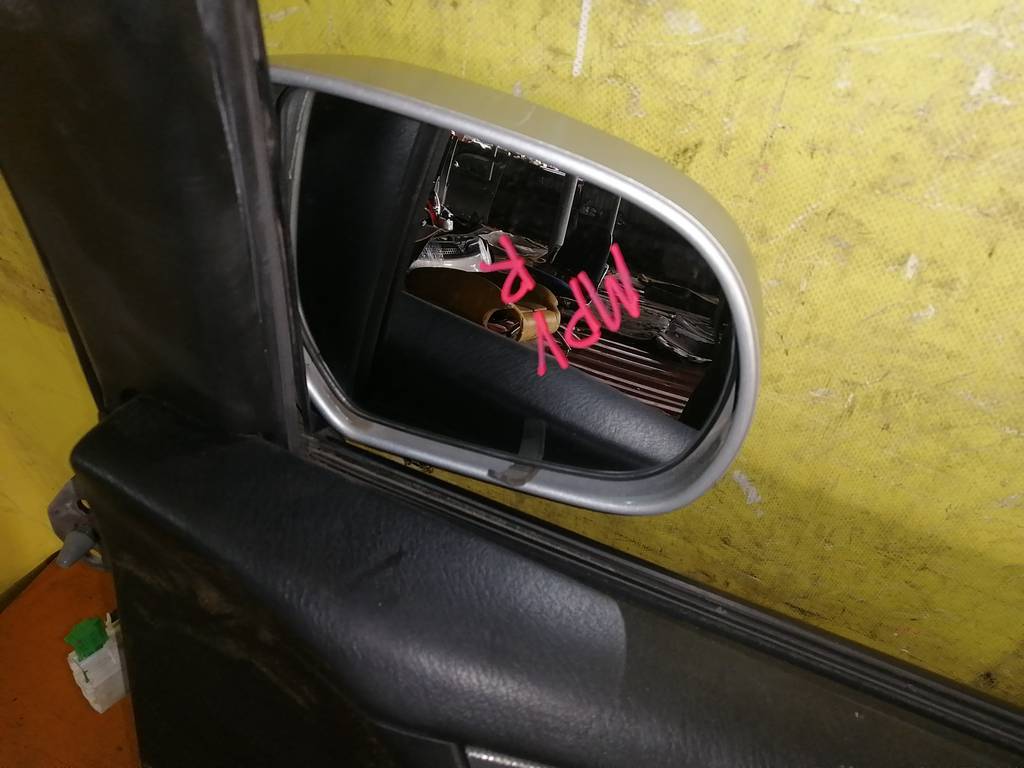 зеркало Mazda MPV