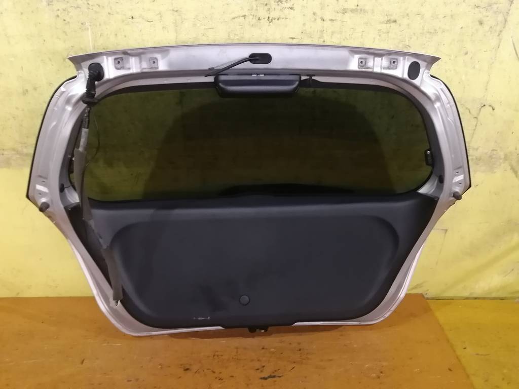 дверь 5-я Honda Fit