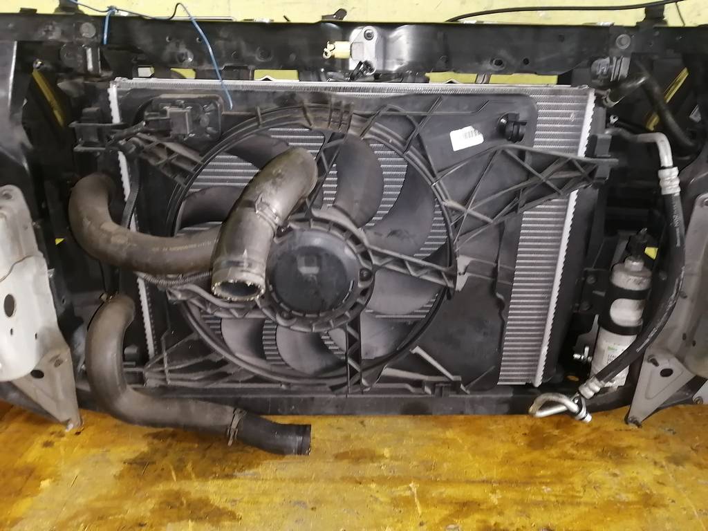 ноускат Nissan Dualis