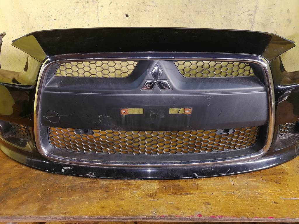 бампер Mitsubishi Galant Fortis