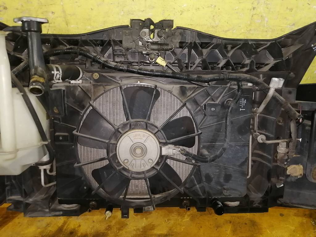 ноускат Mazda Demio