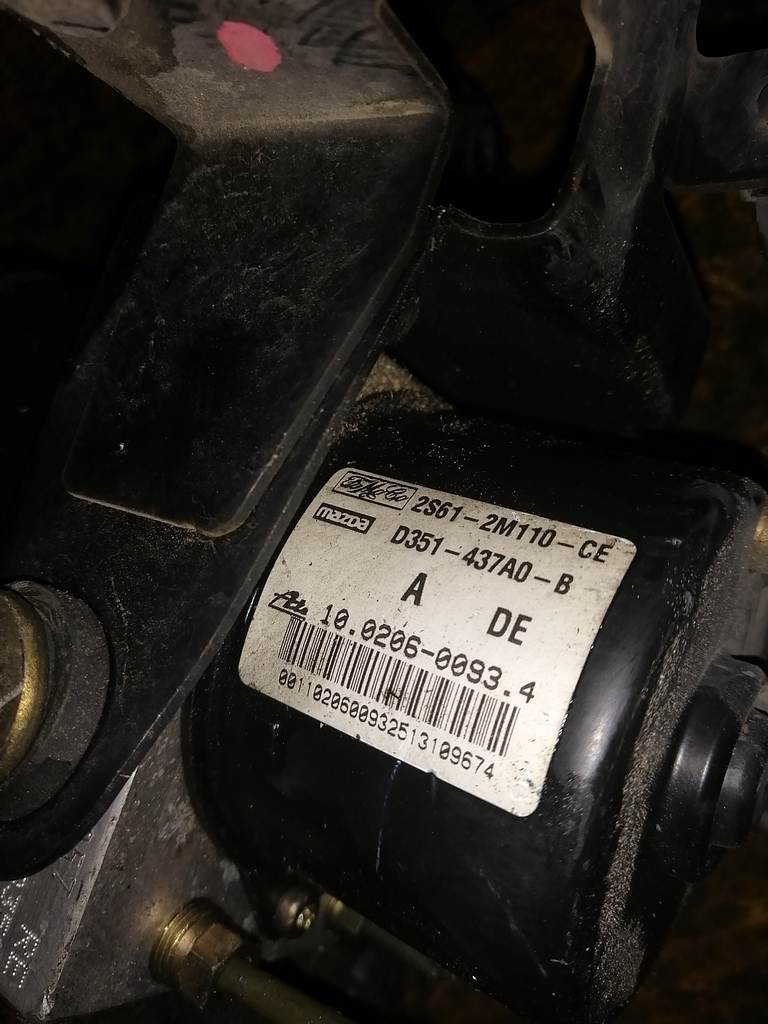 блок abs Mazda Demio