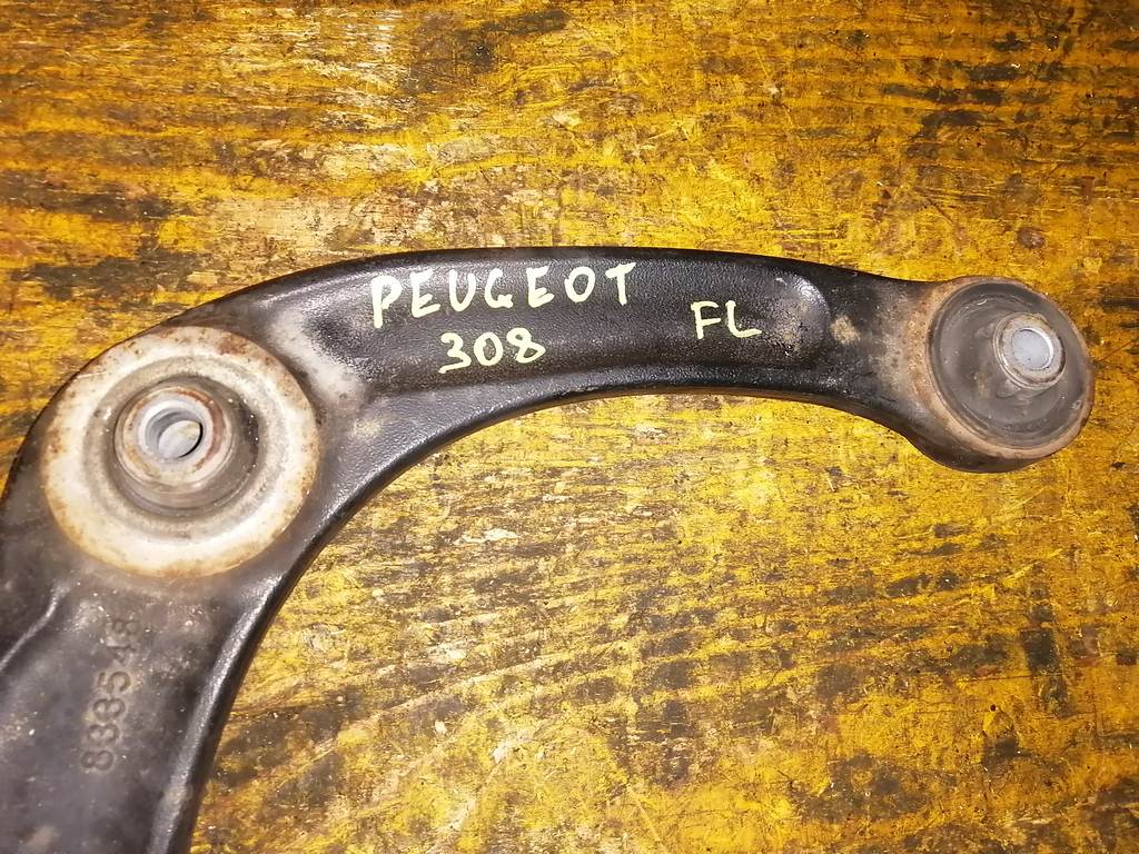 рычаг Peugeot 308