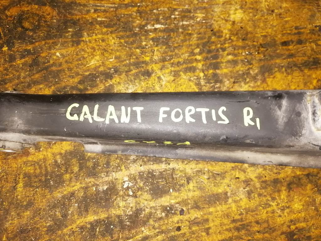 рычаг Mitsubishi Galant Fortis