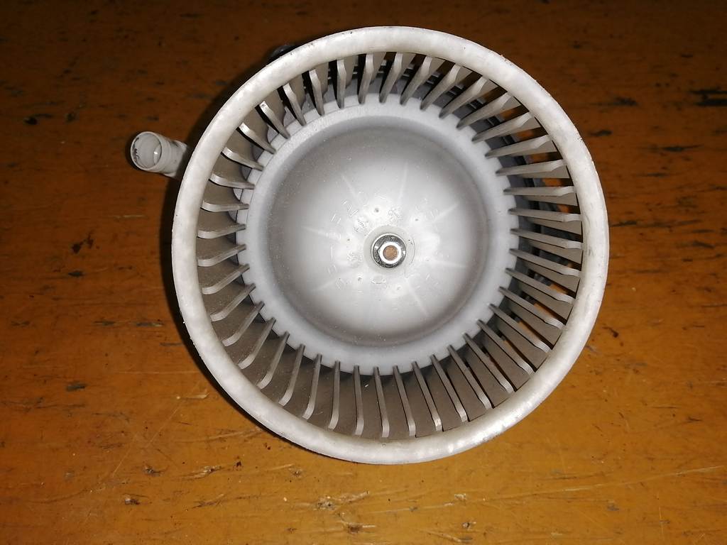 мотор печки Mitsubishi Galant Fortis