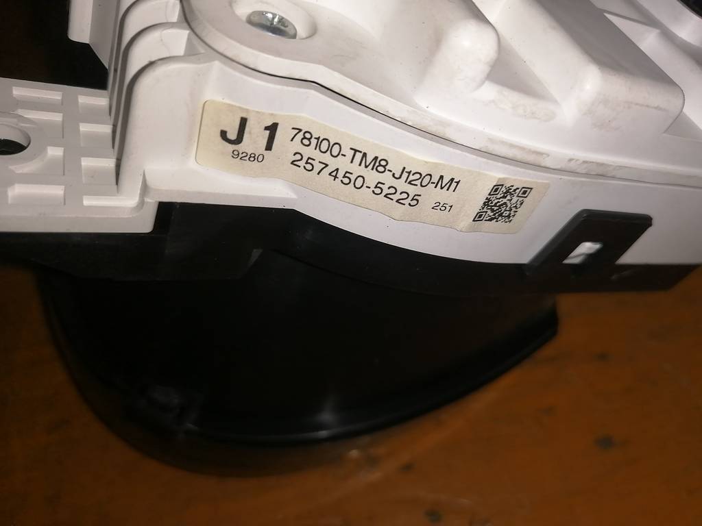 щиток приборов Honda Insight