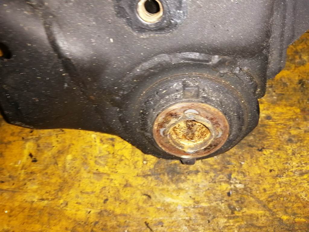 балка Mazda Atenza