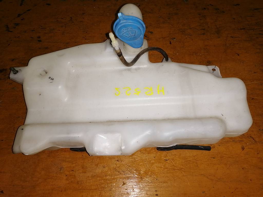 бачок омывателя Chevrolet Cruze