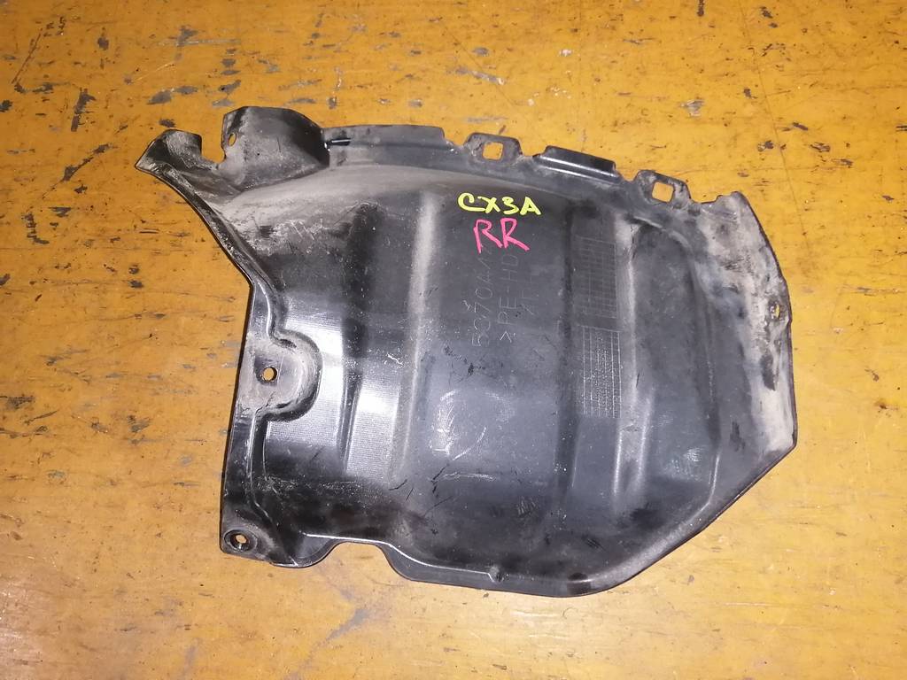 подкрылок Mitsubishi Galant Fortis