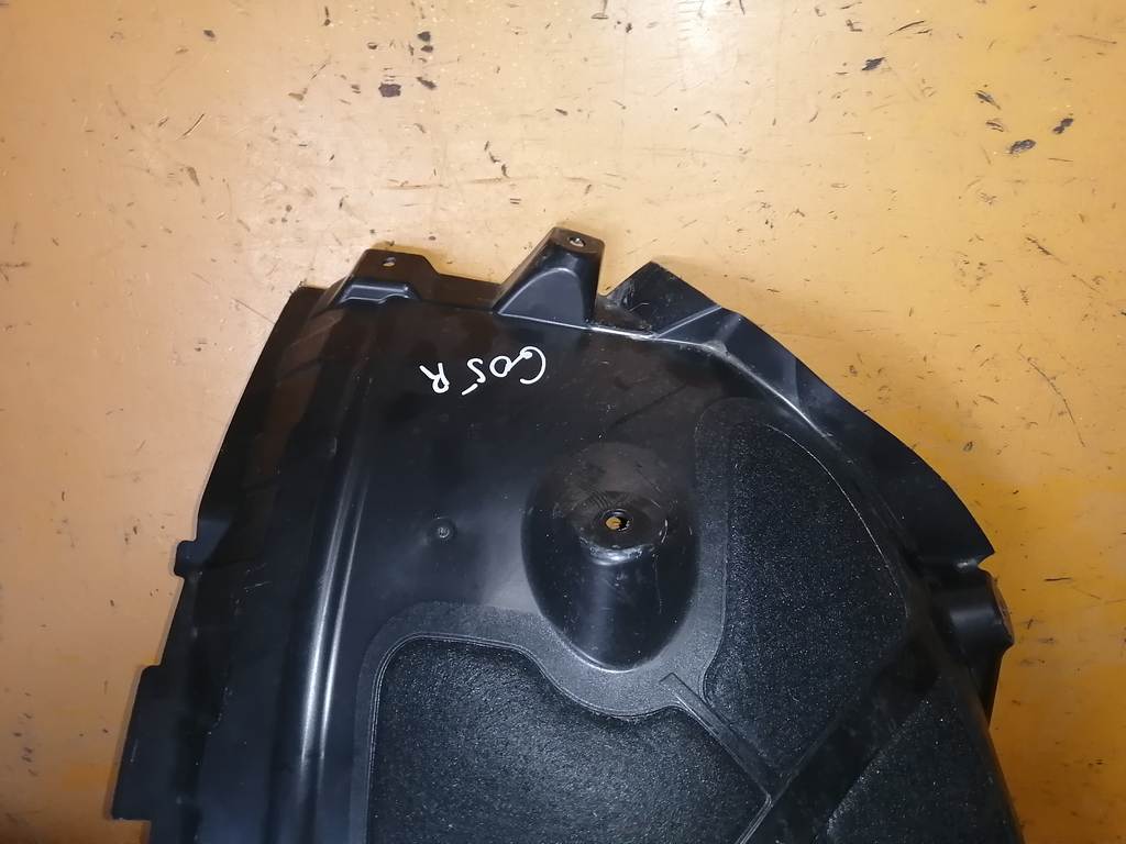 подкрылок BMW X5