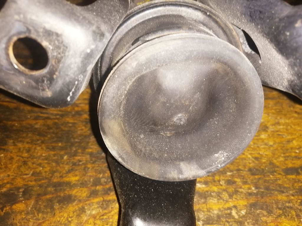 подушка двигателя Nissan Teana