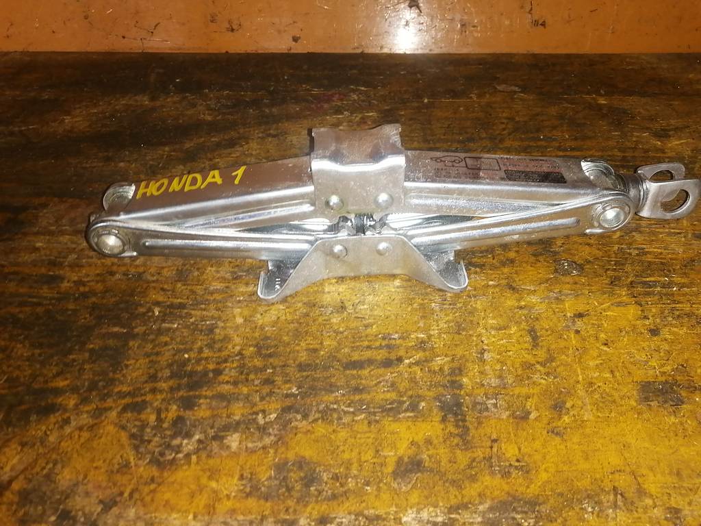 домкрат Honda
