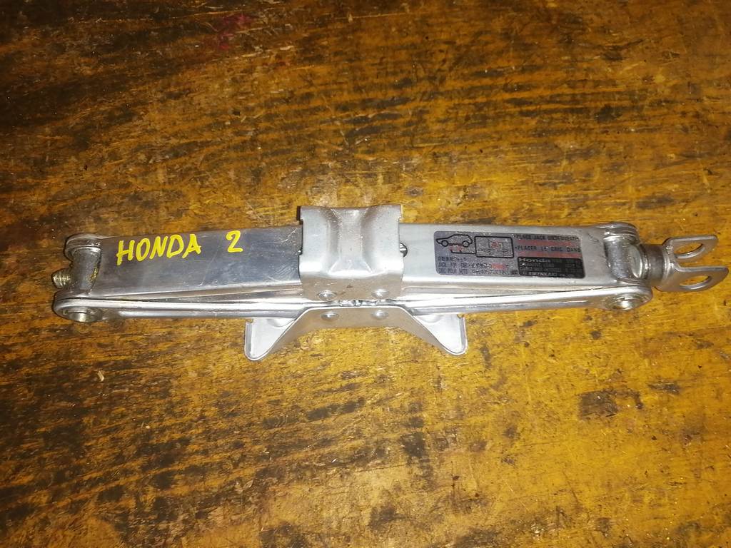 домкрат Honda