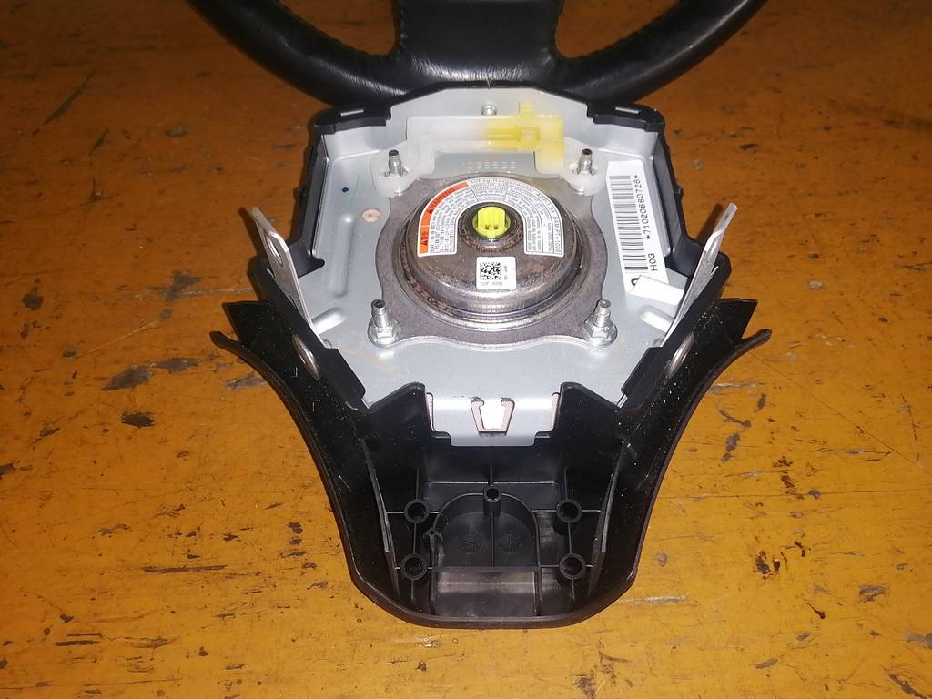 airbag водительский Mazda Atenza