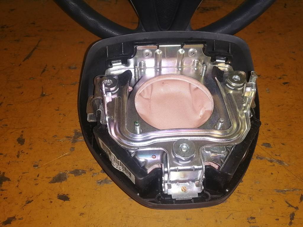airbag водительский Honda Insight