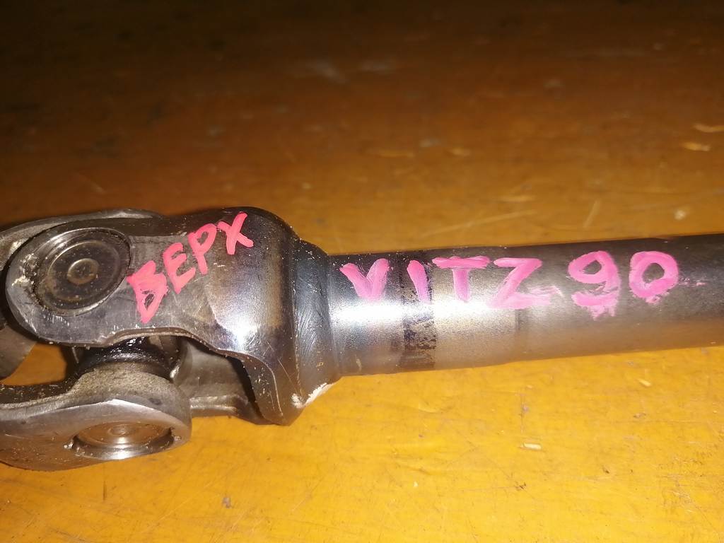 рулевой карданчик Toyota Vitz