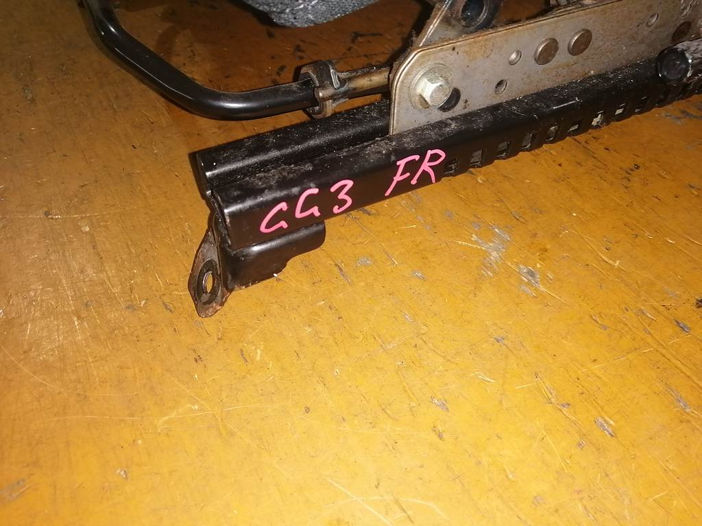 сидение Subaru Impreza
