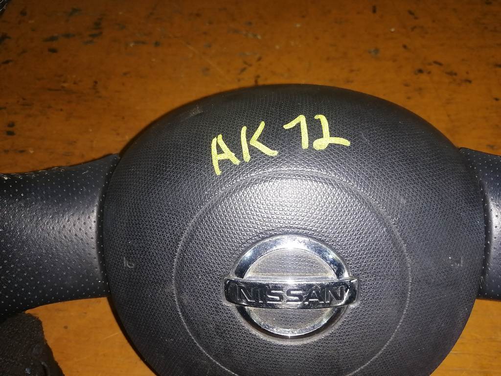 airbag водительский Nissan March