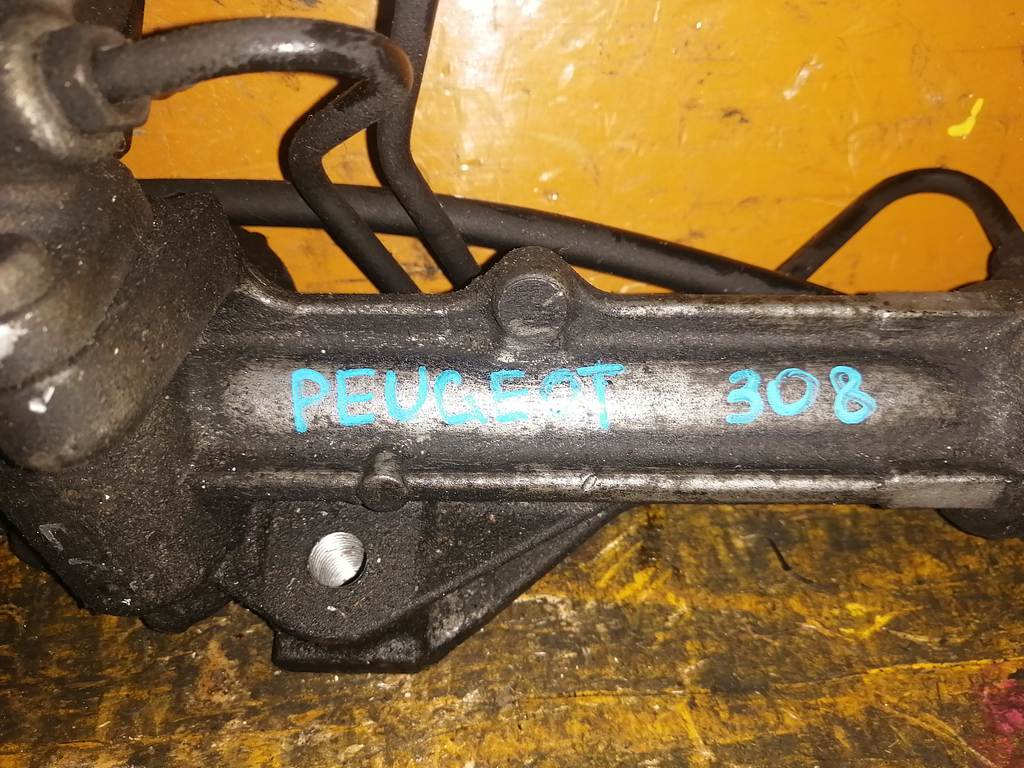 рулевая тяга Peugeot 308