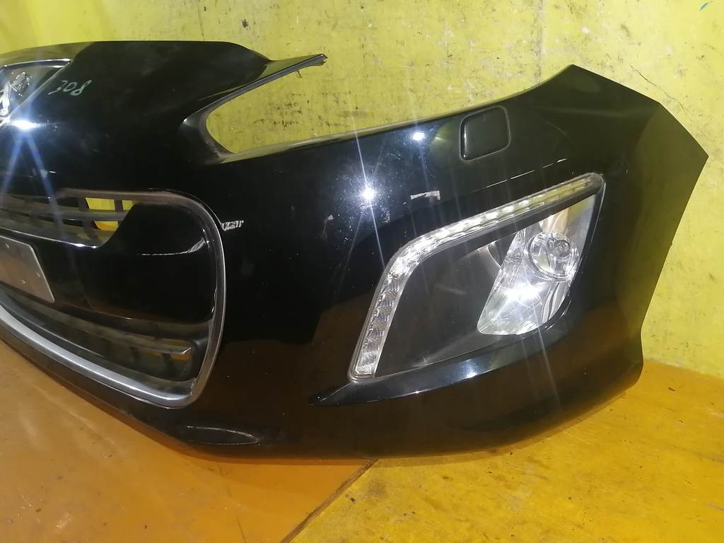 бампер Peugeot 308