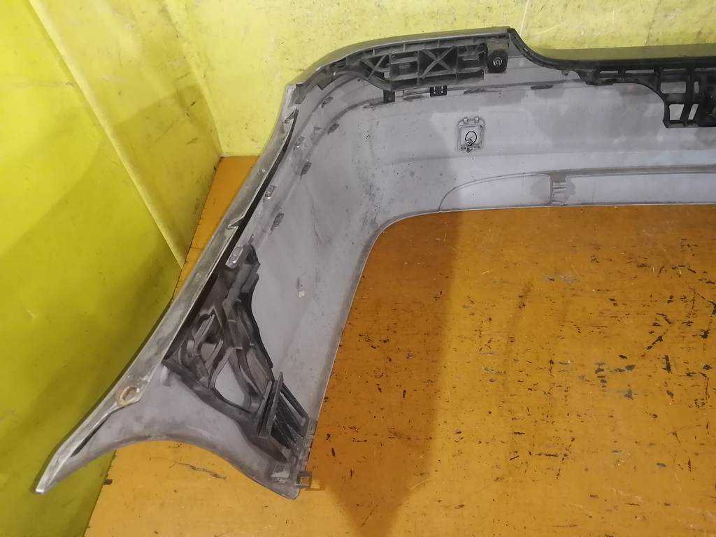 бампер Mercedes-Benz E-Class
