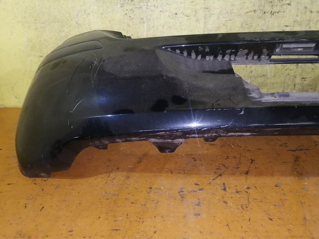 бампер Toyota Vitz