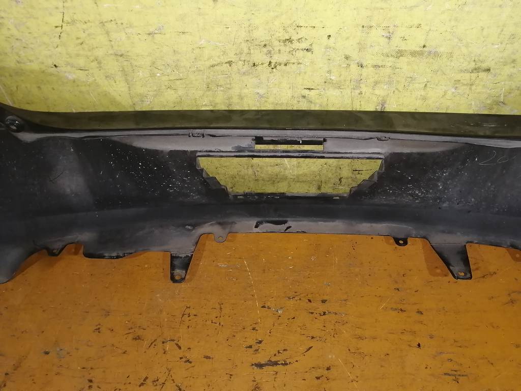 бампер Toyota Vitz